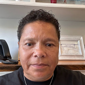 Meet your Posher, Evette